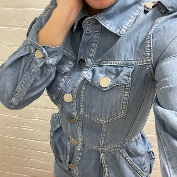 Fitted Denim Romper (with pockets!) - Picture 8 of 8